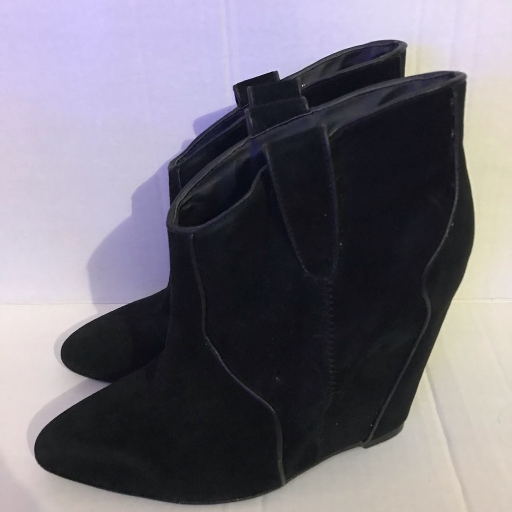 Steve Madden Booties